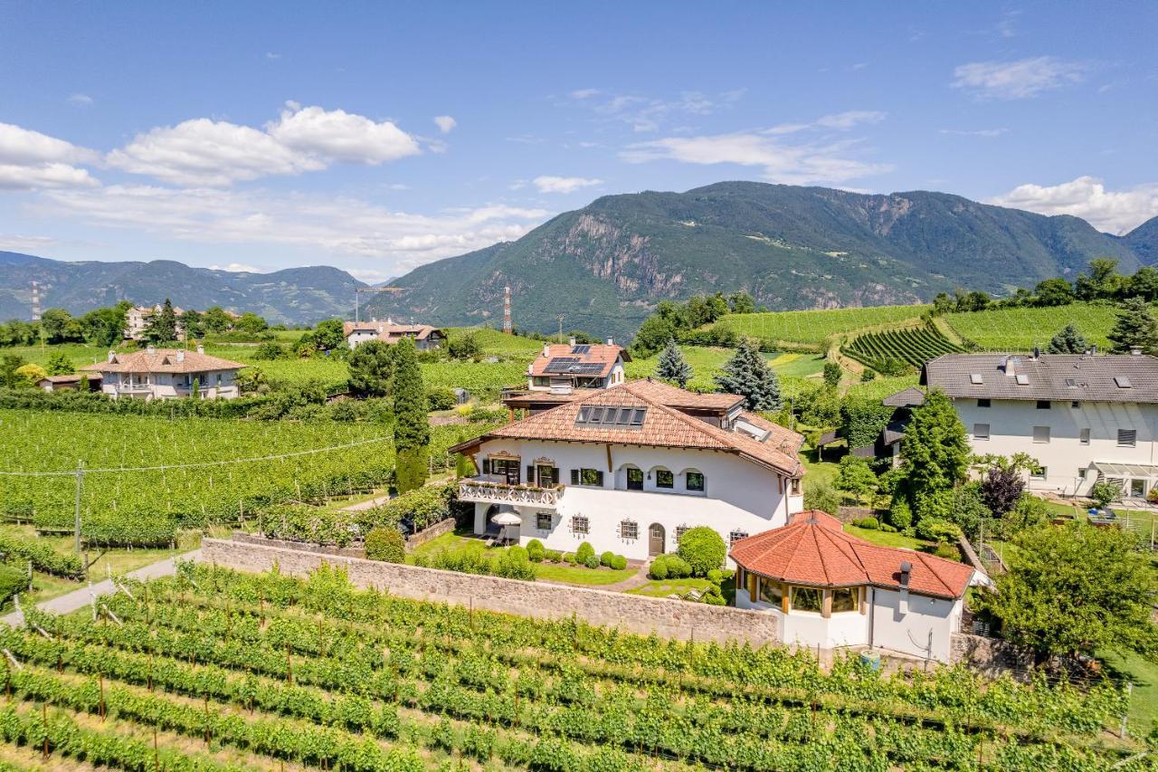 Bed and Breakfast Haus Oberhofer Cornaiano Exterior foto