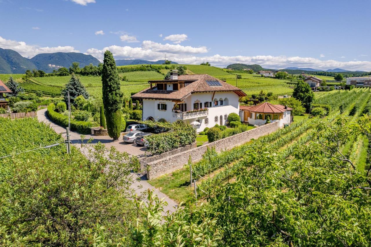 Bed and Breakfast Haus Oberhofer Cornaiano Exterior foto